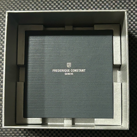 Frederique Constant Classics Index - Picture 8 of 10